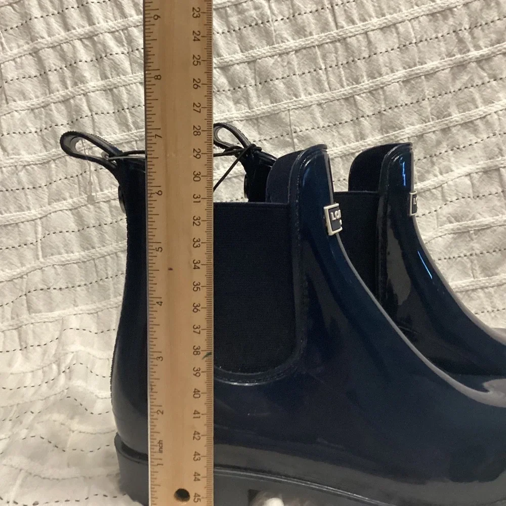 London Fog Navy Blue Glossy Chelsea Rain Boots Ankle Waterproof Womens 8